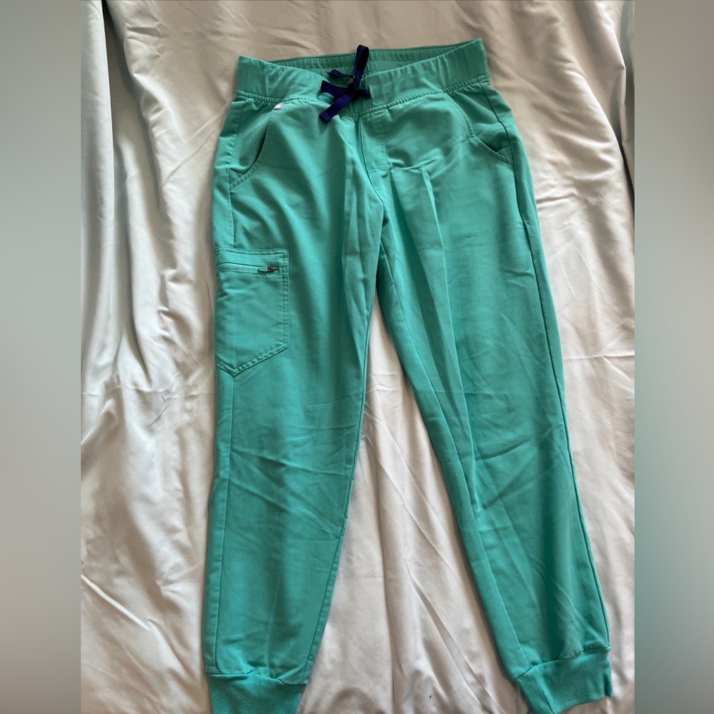 Figs Zamora surgical green Med